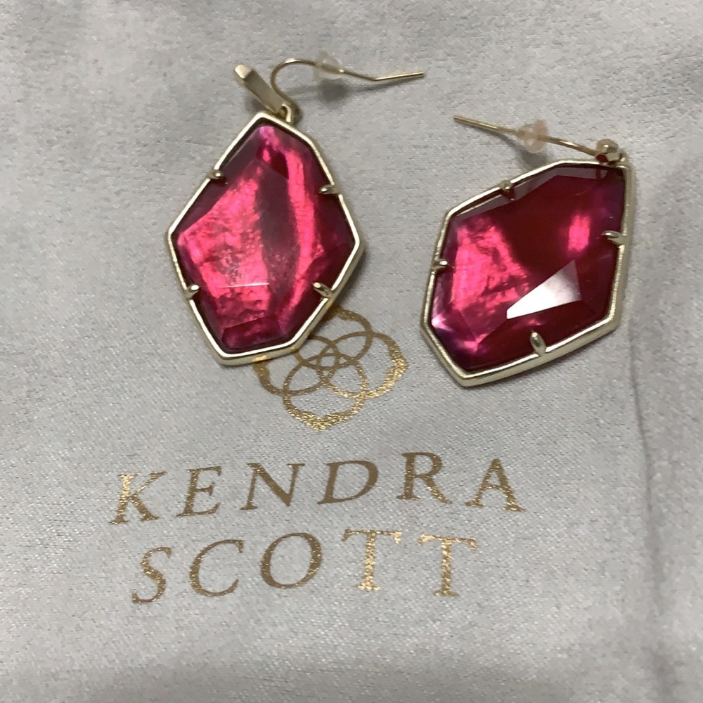 Kendra Scott cranberry earrings